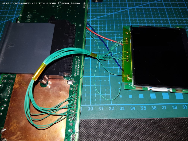 Illustration for article titled INSTALANDO UN LCD EN UNA ATARI LYNX II